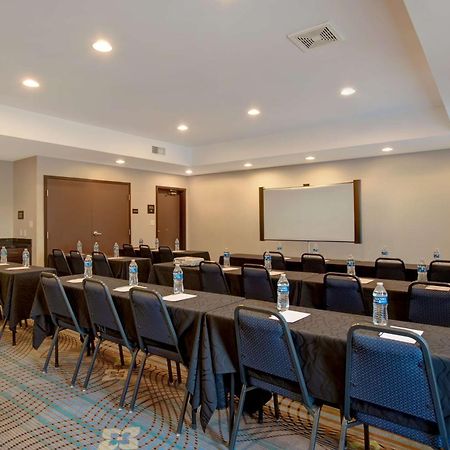 Hampton Inn Dekalb - Near The University Экстерьер фото